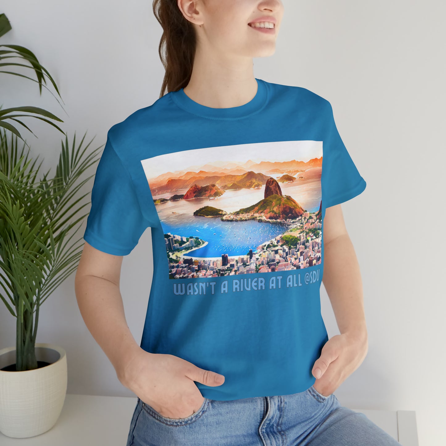 Light and Comfy Short Sleeve T-Shirt: Rio de Janeiro