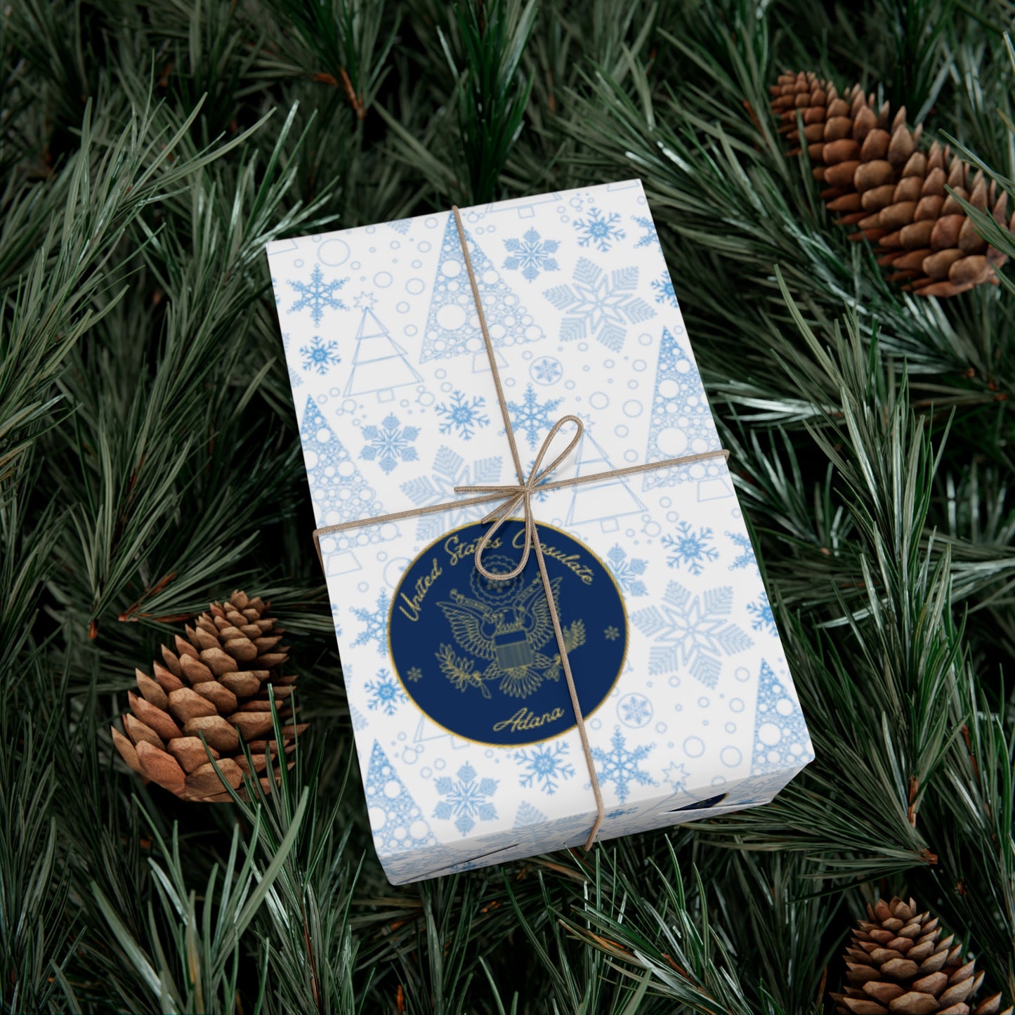 Holiday Gift Wrapping Paper: Adana