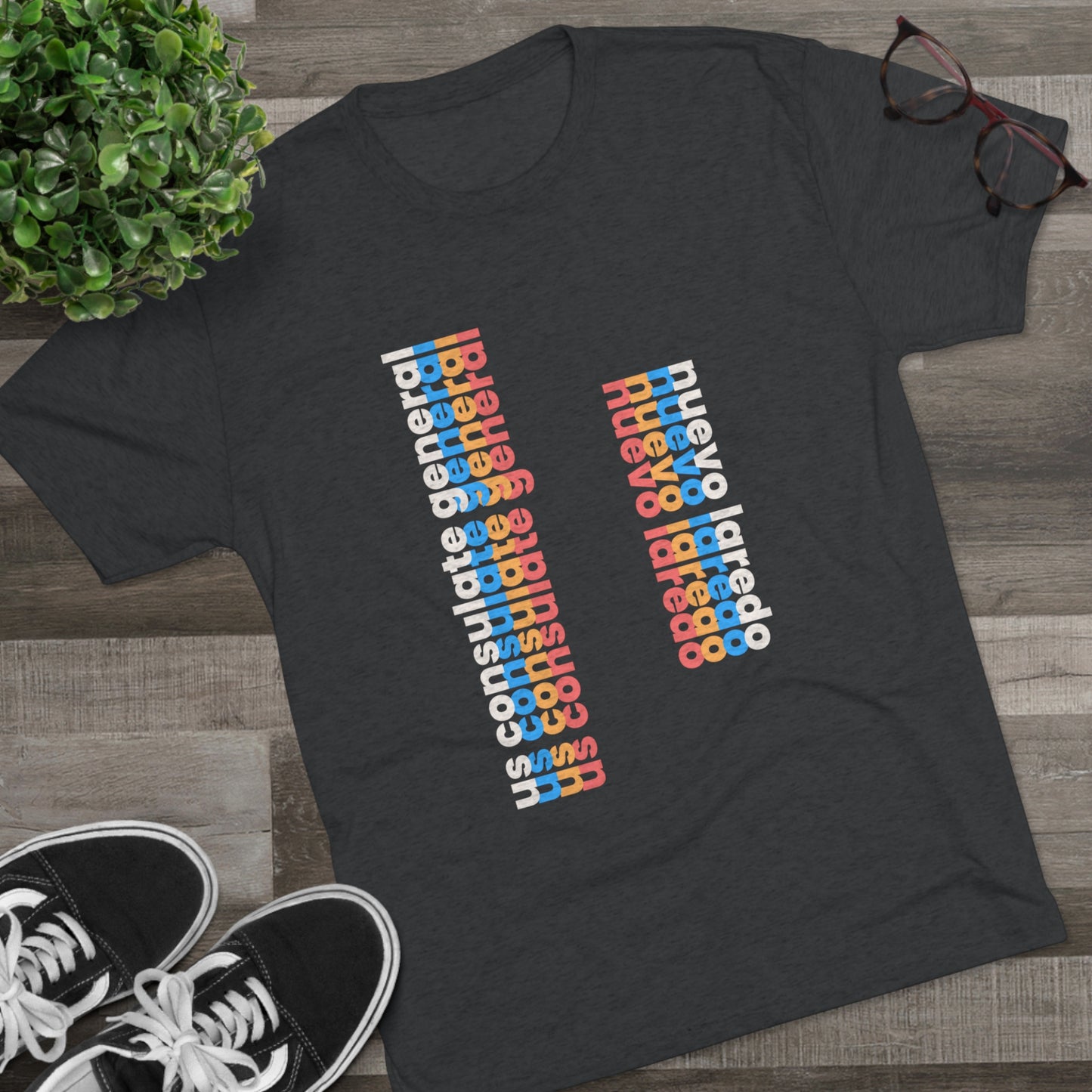 Retro Verso T-Shirt:  Nuevo Laredo
