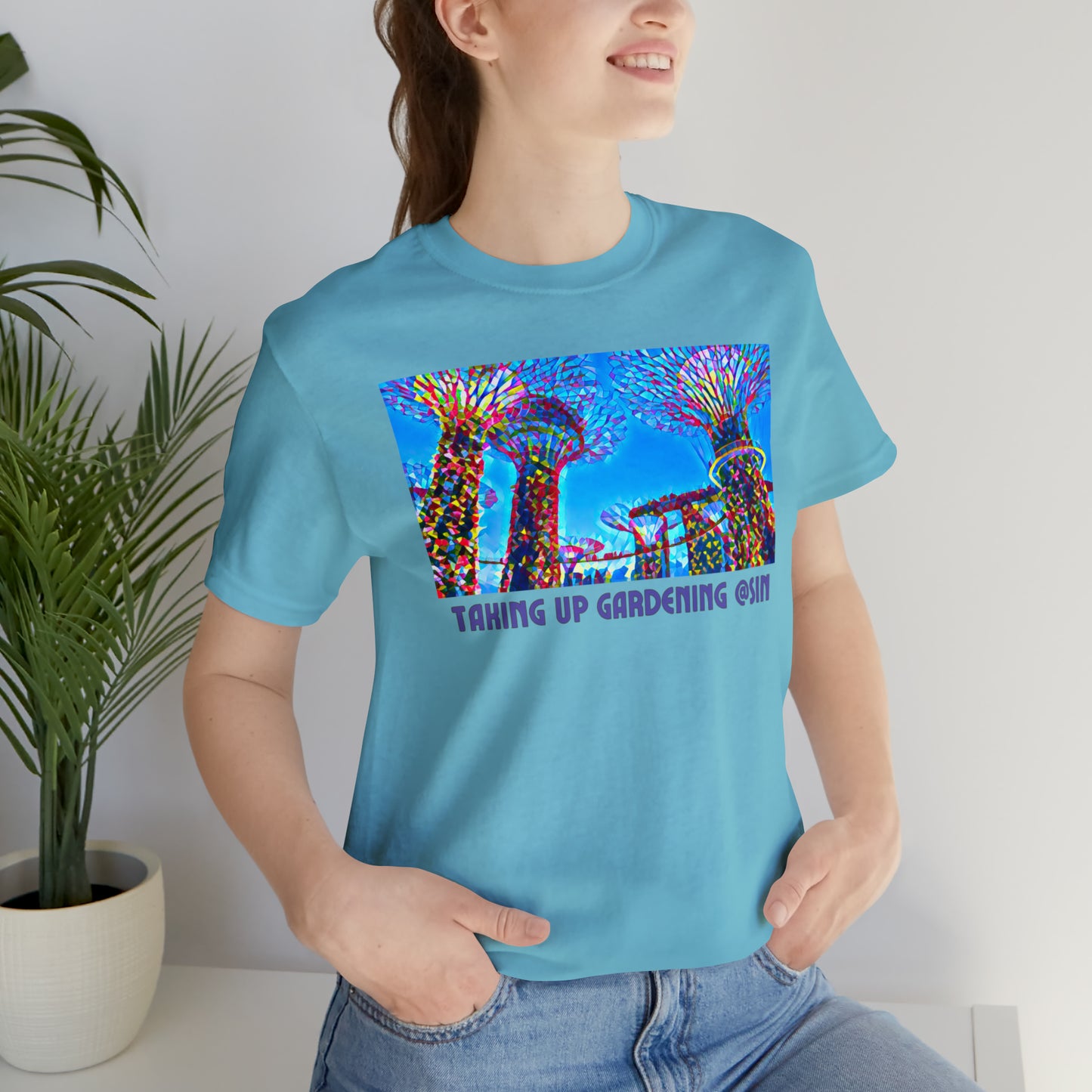 Comfy Short Sleeve Fun T-Shirt: Singapore