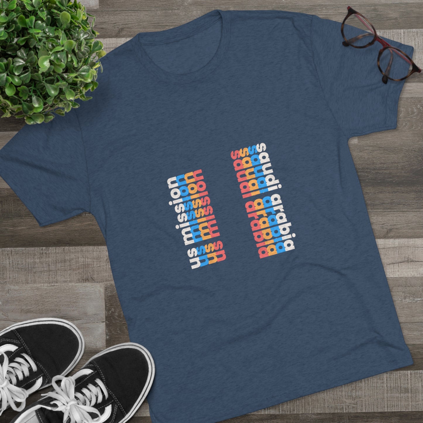 Retro Verso T-Shirt: Saudi Arabia