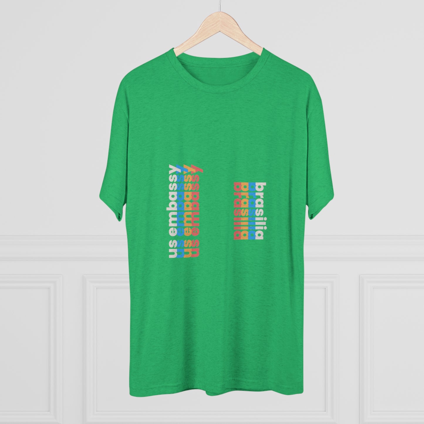 Retro Verso T-Shirt: Brasilia