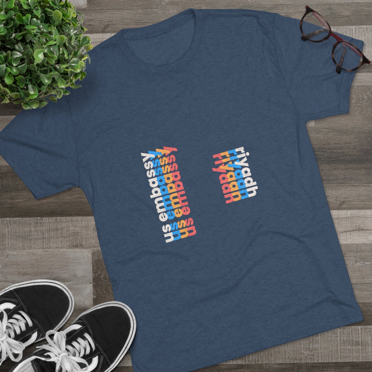Retro Verso T-Shirt: Riyadh