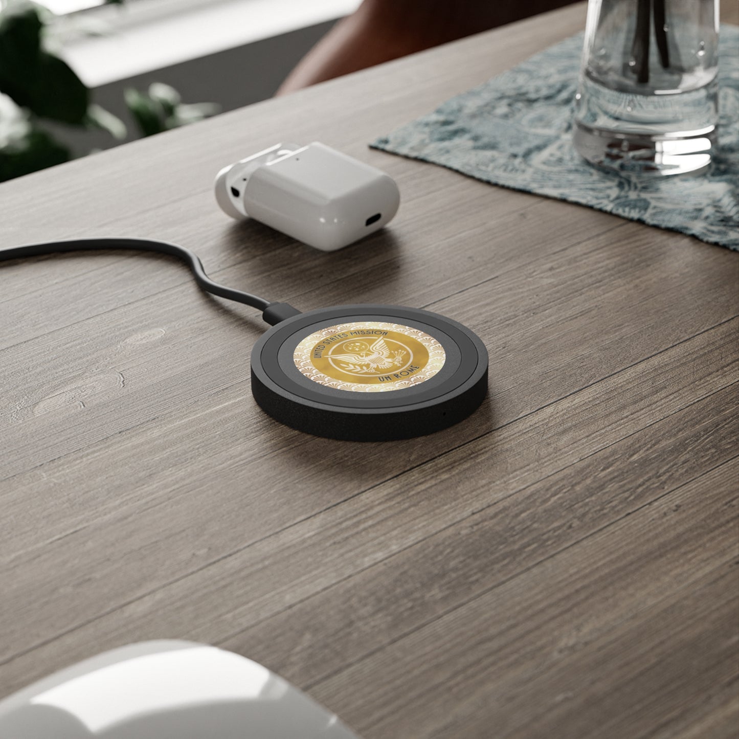 Quake Wireless Charging Pad: UN Rome