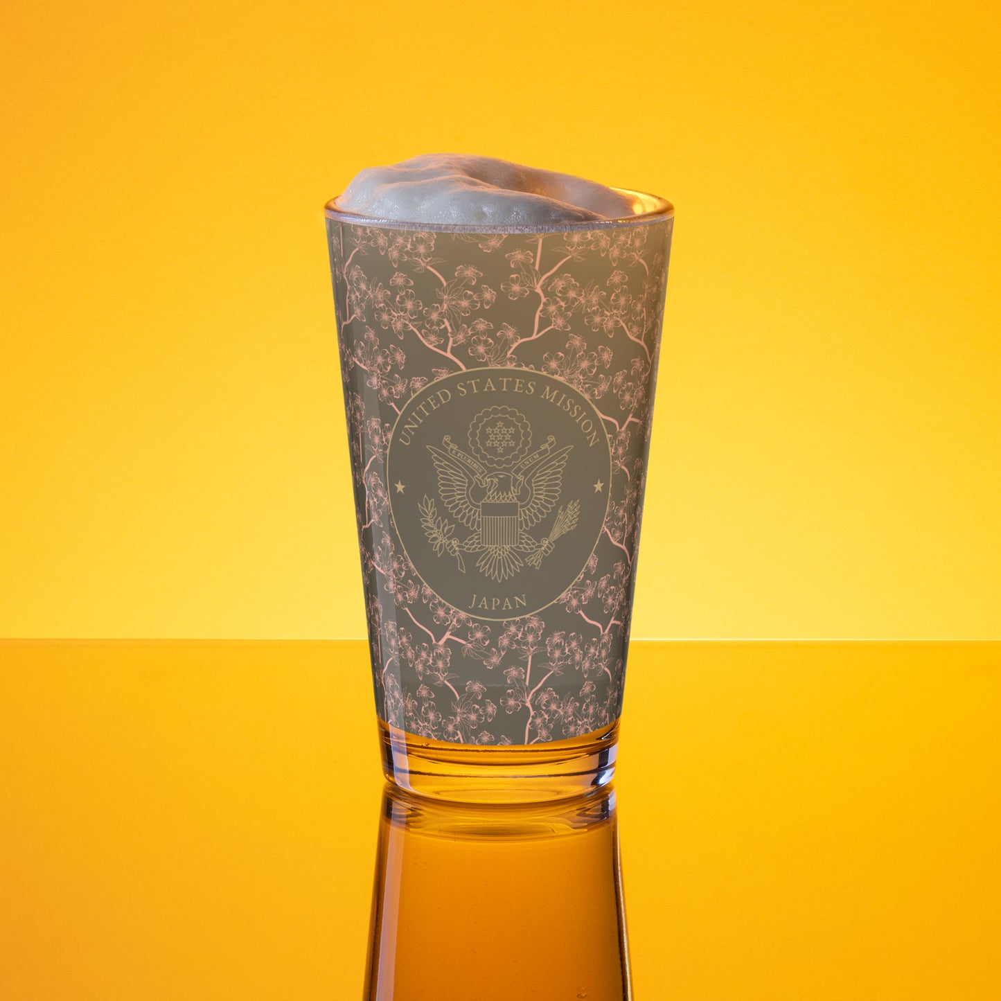 Shaker Pint Glass: Japan