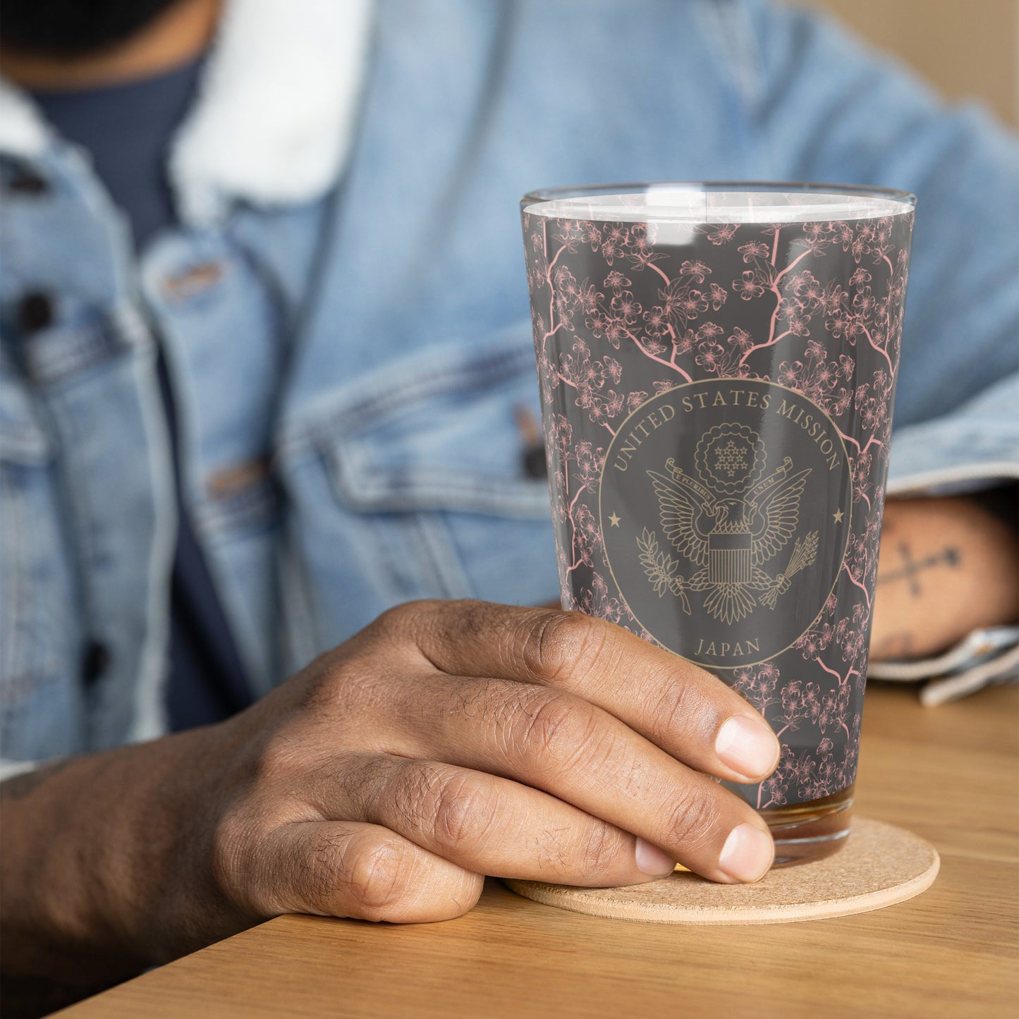 Shaker Pint Glass: Japan