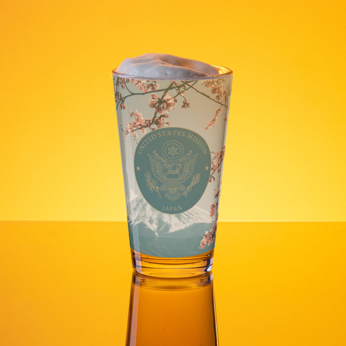 Shaker Pint Glass: Japan