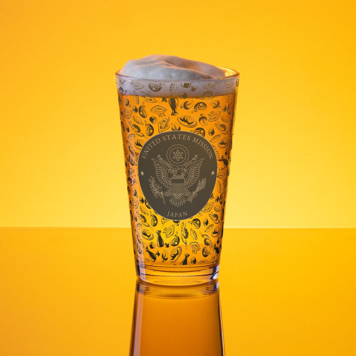 Shaker Pint Glass: Japan