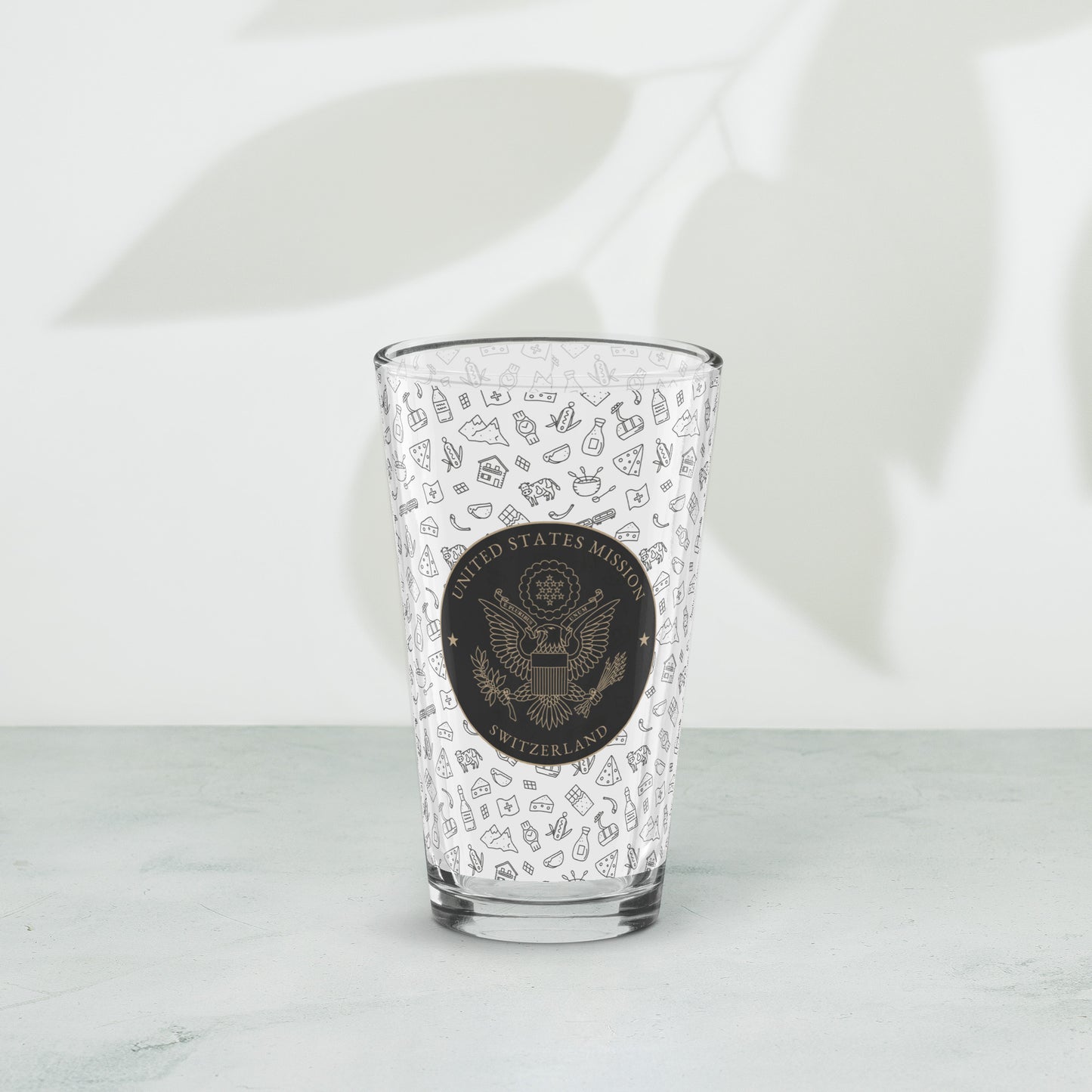 Shaker Pint Glass: Switzerland