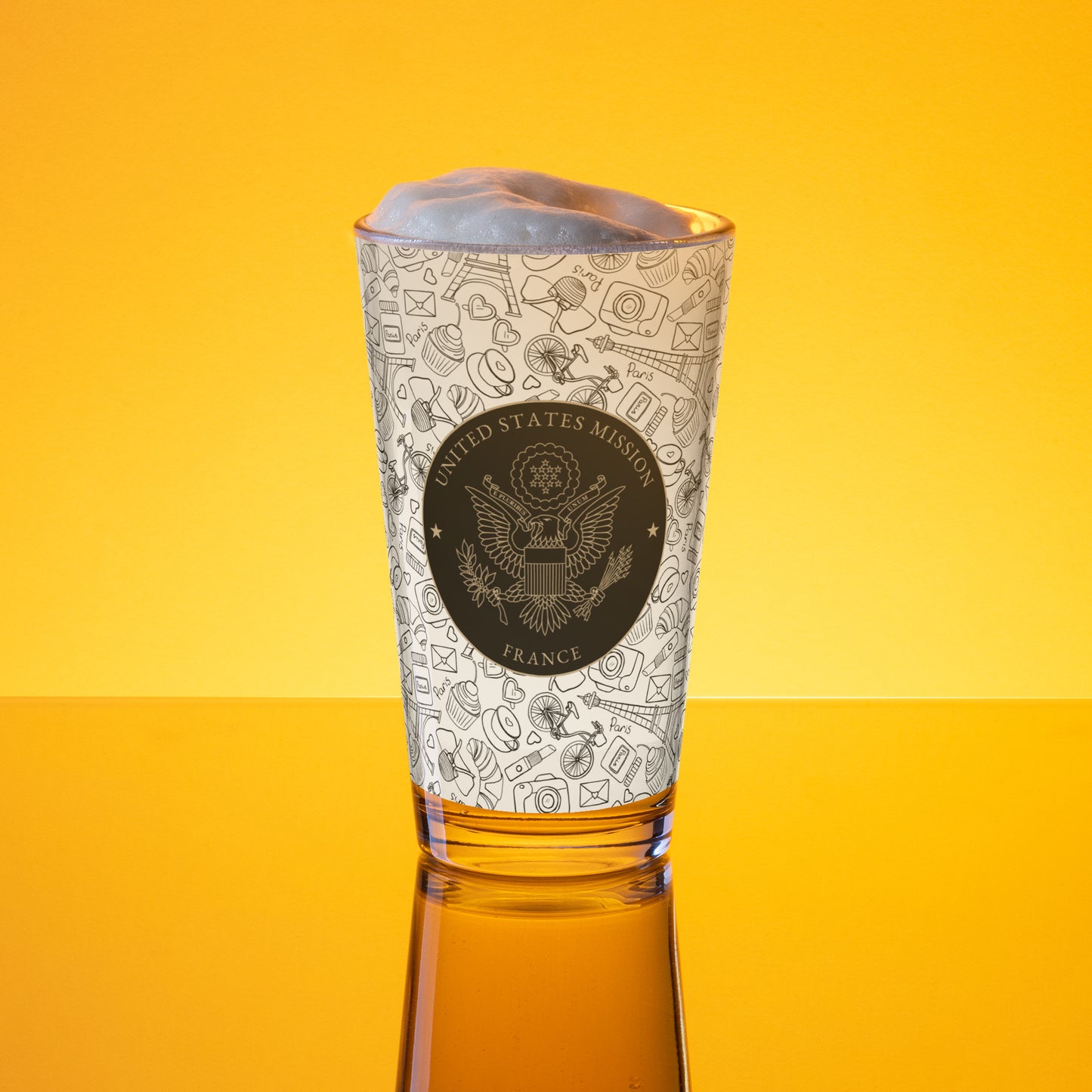 Shaker Pint Glass: France