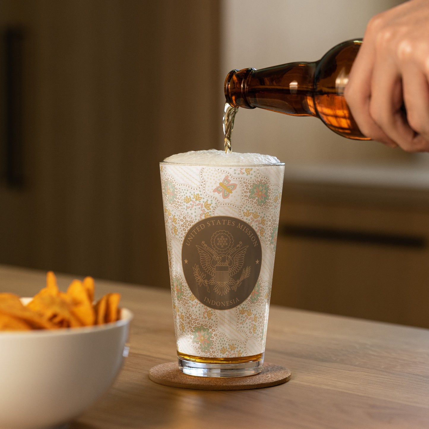 Shaker Pint Glass: Indonesia